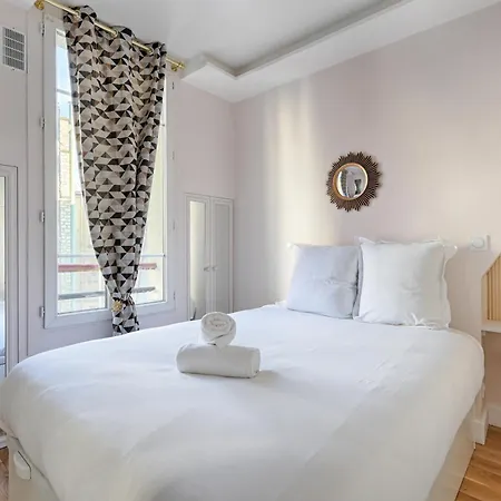 Apartmán De Charme Proche De La Tour Eiffel Paříž